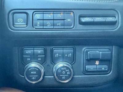 2024 GMC Yukon Denali Ultimate 4x4