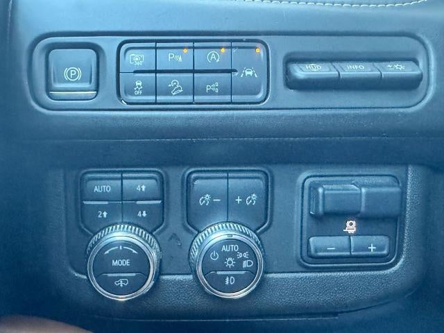 2024 GMC Yukon Denali Ultimate 4x4
