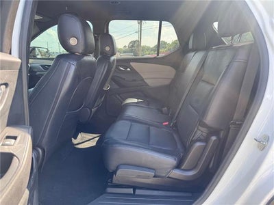2022 Chevrolet Traverse LS w/1LS Front-Wheel Drive