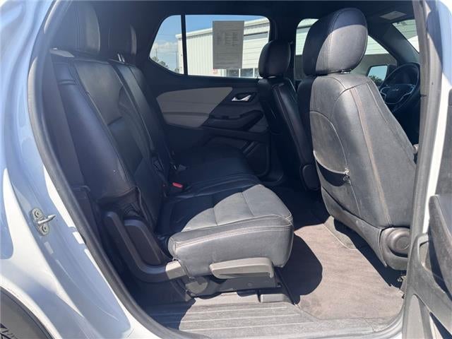 2022 Chevrolet Traverse LS w/1LS Front-Wheel Drive