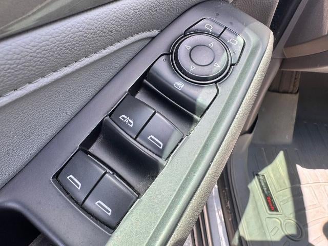 2021 Chevrolet Traverse LT Leather Front-wheel Drive