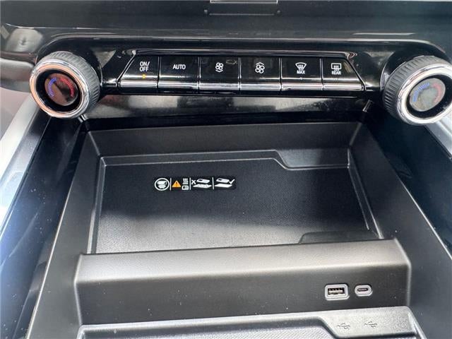 2025 Chevrolet Suburban Premier 4x4