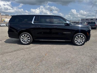 2025 Chevrolet Suburban Premier 4x4