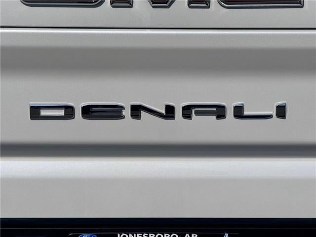 2023 GMC Sierra 2500HD Denali 4x4 Crew Cab 6.75 ft. box 158.9 in. WB