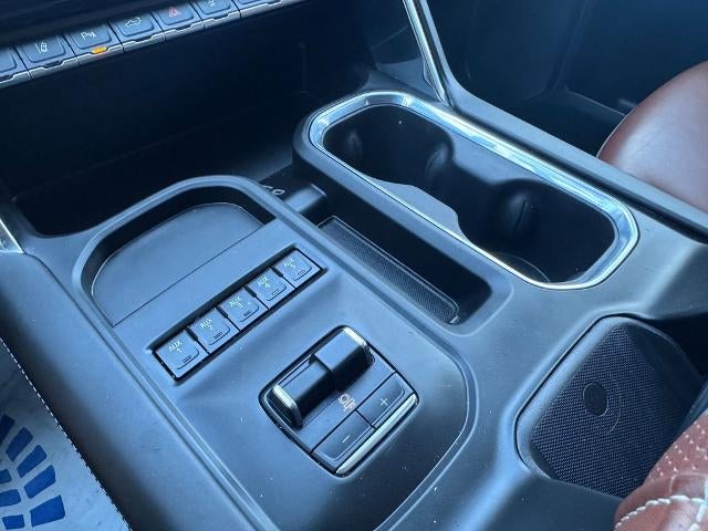 2025 GMC Sierra 2500HD Denali Ultimate 4x4 Crew Cab 6.75 ft. box 159 in. WB