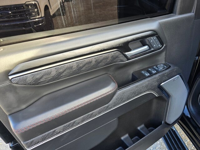 2025 GMC Sierra 2500HD AT4X 4x4 Crew Cab 6.75 ft. box 159 in. WB