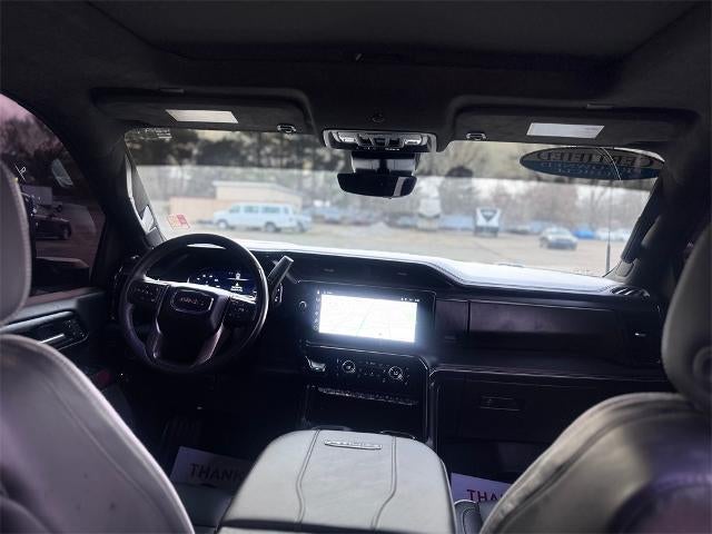 2025 GMC Sierra 2500HD AT4X 4x4 Crew Cab 6.75 ft. box 159 in. WB