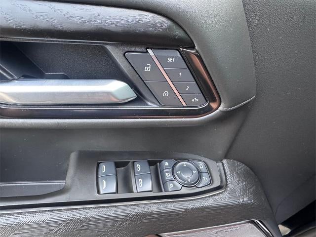 2025 GMC Sierra 2500HD AT4X 4x4 Crew Cab 6.75 ft. box 159 in. WB