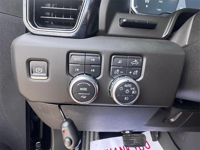 2025 GMC Sierra 2500HD AT4X 4x4 Crew Cab 6.75 ft. box 159 in. WB