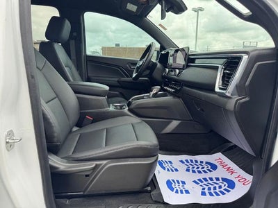 2025 GMC Canyon Elevation 4x4 Crew Cab 5 ft. box 131 in. WB