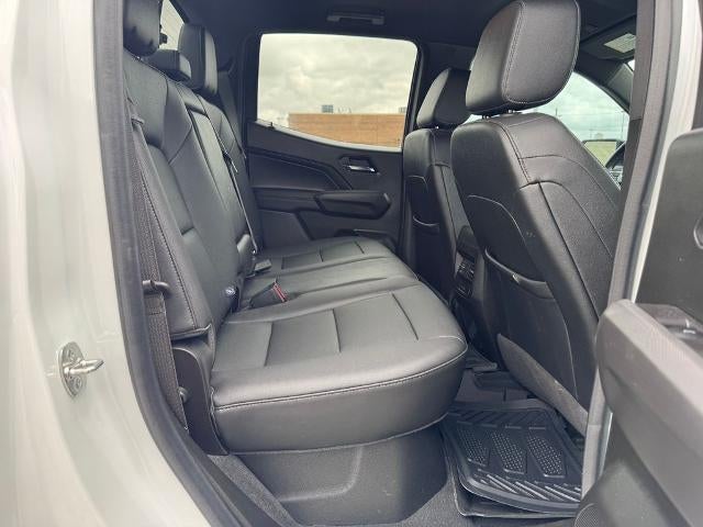 2025 GMC Canyon Elevation 4x4 Crew Cab 5 ft. box 131 in. WB