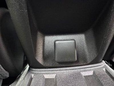 2025 GMC Canyon Elevation 4x4 Crew Cab 5 ft. box 131 in. WB
