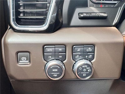 2024 GMC Sierra 1500 Denali 4x4 Crew Cab 5.75 ft. box 147.4 in. WB