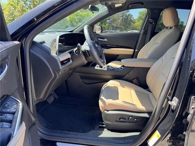 2024 Cadillac XT4 Luxury Front-Wheel Drive