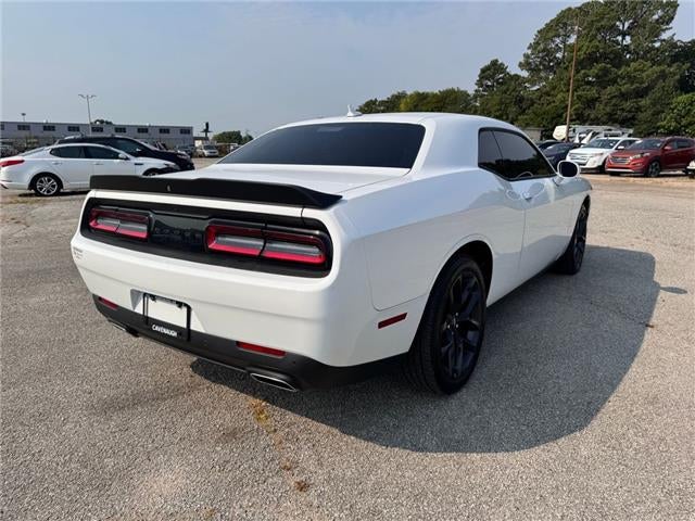 2021 Dodge Challenger SXT Rear-wheel Drive Coupe