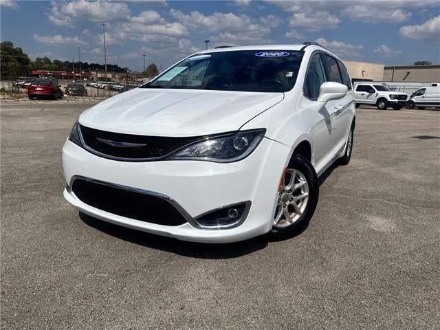 2020 Chrysler Pacifica Touring L Front-wheel Drive Passenger Van
