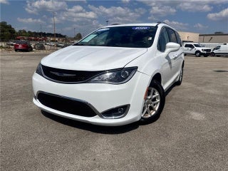 2020 Chrysler Pacifica Touring L Front-wheel Drive Passenger Van