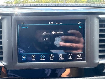 2020 Chrysler Pacifica Touring L Front-wheel Drive Passenger Van