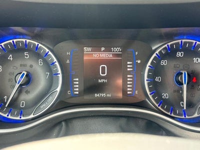 2020 Chrysler Pacifica Touring L Front-wheel Drive Passenger Van