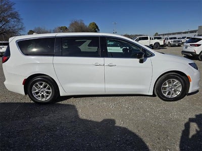 2024 Chrysler Voyager LX Passenger Van