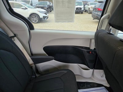 2024 Chrysler Voyager LX Passenger Van