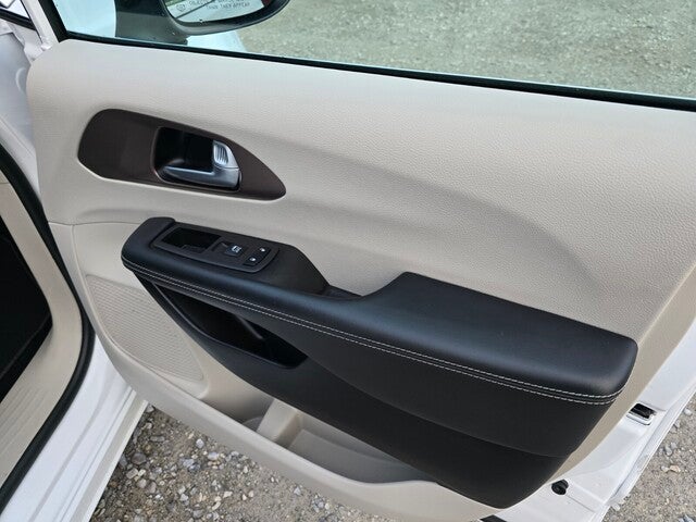 2024 Chrysler Voyager LX Passenger Van