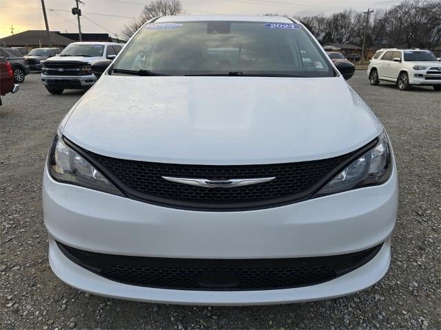 2024 Chrysler Voyager LX Passenger Van