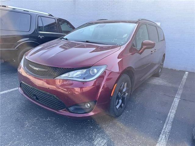 2019 Chrysler Pacifica Touring L Plus Front-wheel Drive Passenger Van