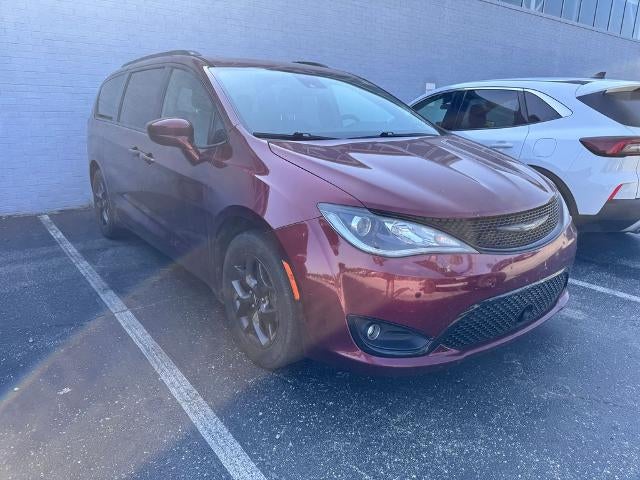 2019 Chrysler Pacifica Touring L Plus Front-wheel Drive Passenger Van