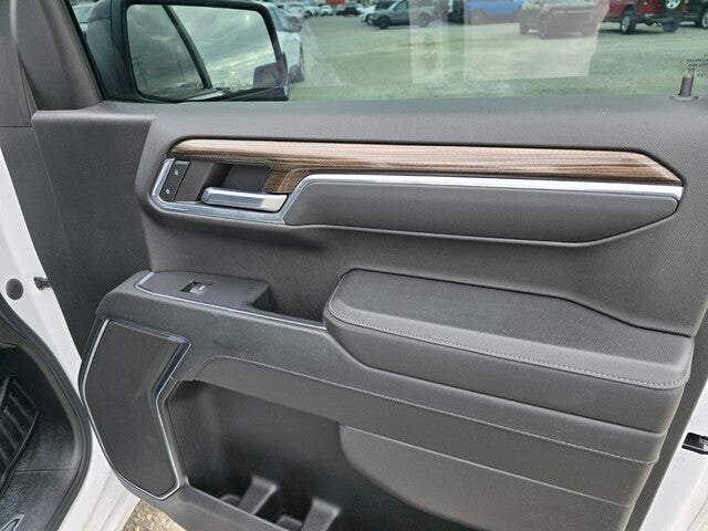 2023 Chevrolet Silverado 1500 RST 4x4 Crew Cab 5.75 ft. box 147.4 in. WB