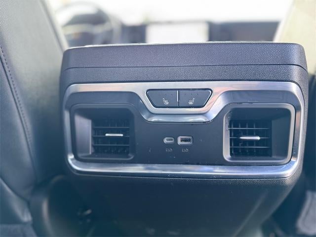 2025 Chevrolet Silverado 1500 High Country 4x4 Crew Cab 5.75 ft. box 147.4 in. WB