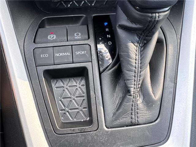 2025 Toyota RAV4 LE Front-Wheel Drive