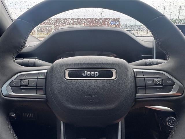 2023 Jeep Compass Latitude Lux 4x4