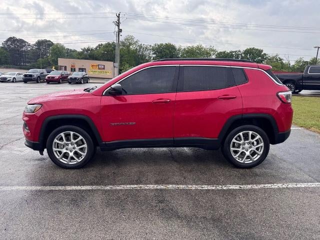 2023 Jeep Compass Latitude Lux 4x4