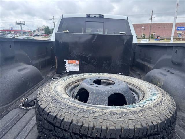 2022 RAM 3500 Laramie 4x4 Crew Cab 8 ft. box 169.5 in. WB