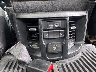 2022 RAM 3500 Laramie 4x4 Crew Cab 8 ft. box 169.5 in. WB