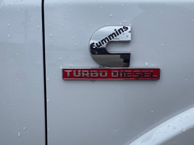 2022 RAM 3500 Laramie 4x4 Crew Cab 8 ft. box 169.5 in. WB