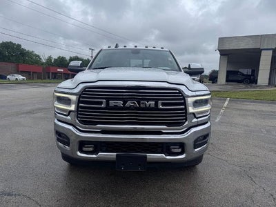 2022 RAM 3500 Laramie 4x4 Crew Cab 8 ft. box 169.5 in. WB