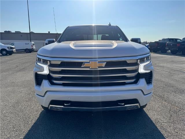 2024 Chevrolet Silverado 1500 High Country 4x4 Crew Cab 5.75 ft. box 147.4 in. WB