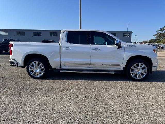 2024 Chevrolet Silverado 1500 High Country 4x4 Crew Cab 5.75 ft. box 147.4 in. WB