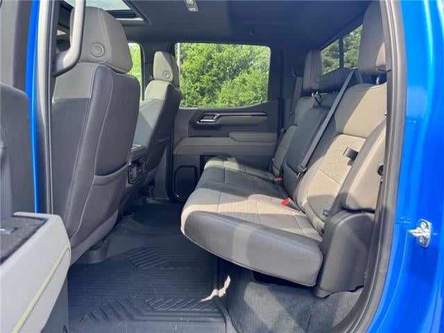 2025 Chevrolet Silverado 1500 ZR2 4x4 Crew Cab 5.75 ft. box 147.4 in. WB