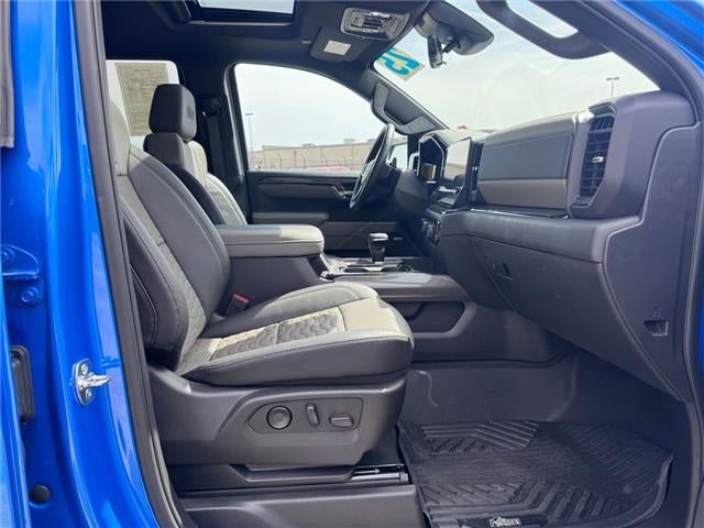 2025 Chevrolet Silverado 1500 ZR2 4x4 Crew Cab 5.75 ft. box 147.4 in. WB