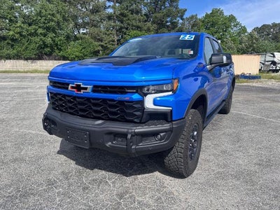 2025 Chevrolet Silverado 1500 ZR2 4x4 Crew Cab 5.75 ft. box 147.4 in. WB