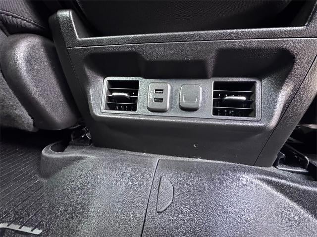 2021 Chevrolet Silverado 1500 LT w/1LT 4x4 Crew Cab 5.75 ft. box 147.4 in. WB