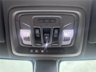 2020 Chevrolet Silverado 1500 High Country 4x4 Crew Cab 5.75 ft. box 147.4 in. WB