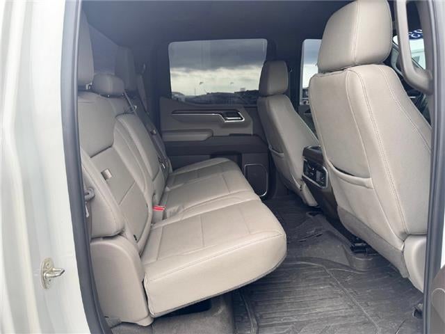 2023 GMC Sierra 1500 SLT 4x4 Crew Cab 5.75 ft. box 147.4 in. WB