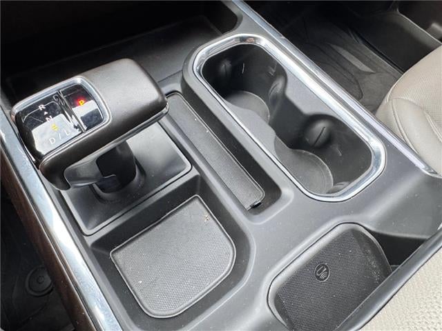 2023 GMC Sierra 1500 SLT 4x4 Crew Cab 5.75 ft. box 147.4 in. WB