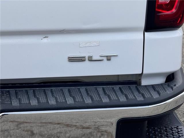 2023 GMC Sierra 1500 SLT 4x4 Crew Cab 5.75 ft. box 147.4 in. WB