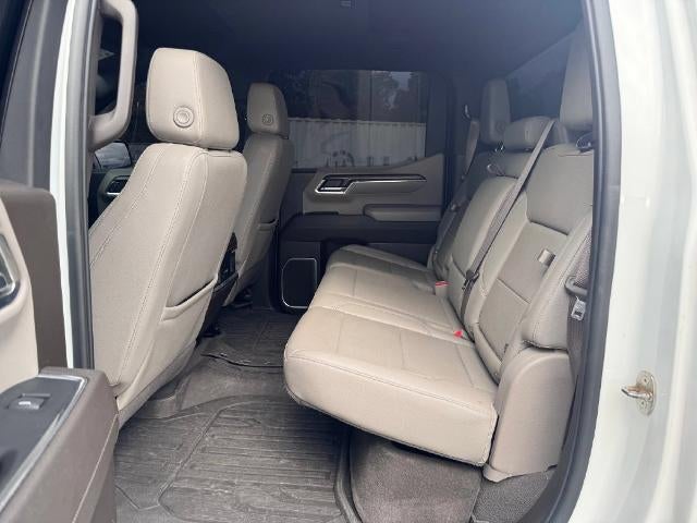 2023 GMC Sierra 1500 SLT 4x4 Crew Cab 5.75 ft. box 147.4 in. WB
