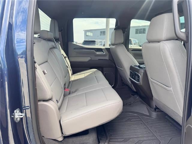 2022 GMC Sierra 1500 SLT 4x4 Crew Cab 5.75 ft. box 147.4 in. WB